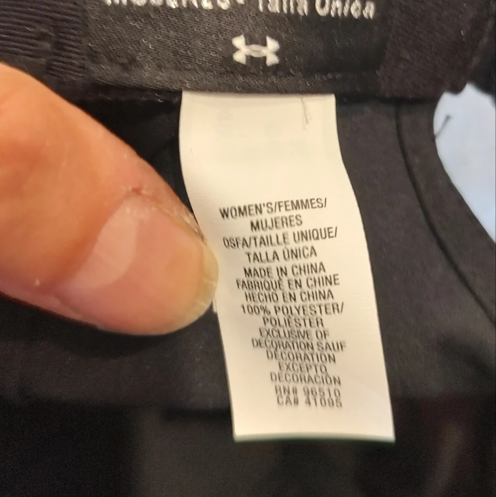 Under Armour Black One Size Woman's Hat!